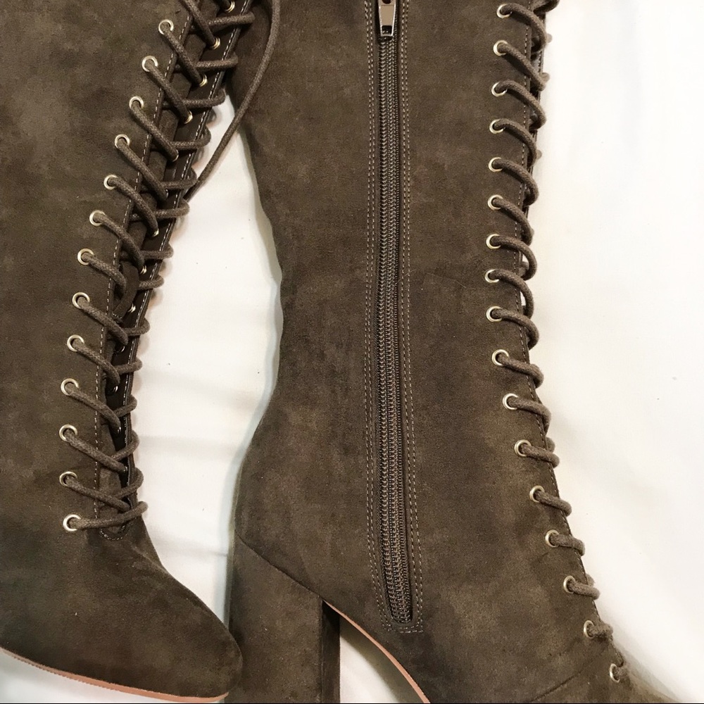 ✨NEW OVER THE KNEE, LACE UP BOOTS - Picture 4 of 5